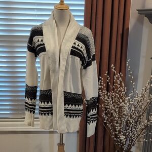 Banana Republic White and Black Patterned Open-Front Cardigan